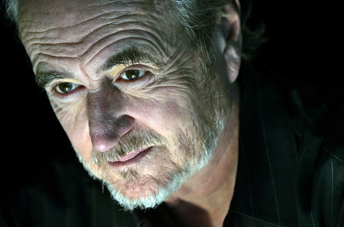 la-me-ln-wes-craven-dies-at-76-20150830